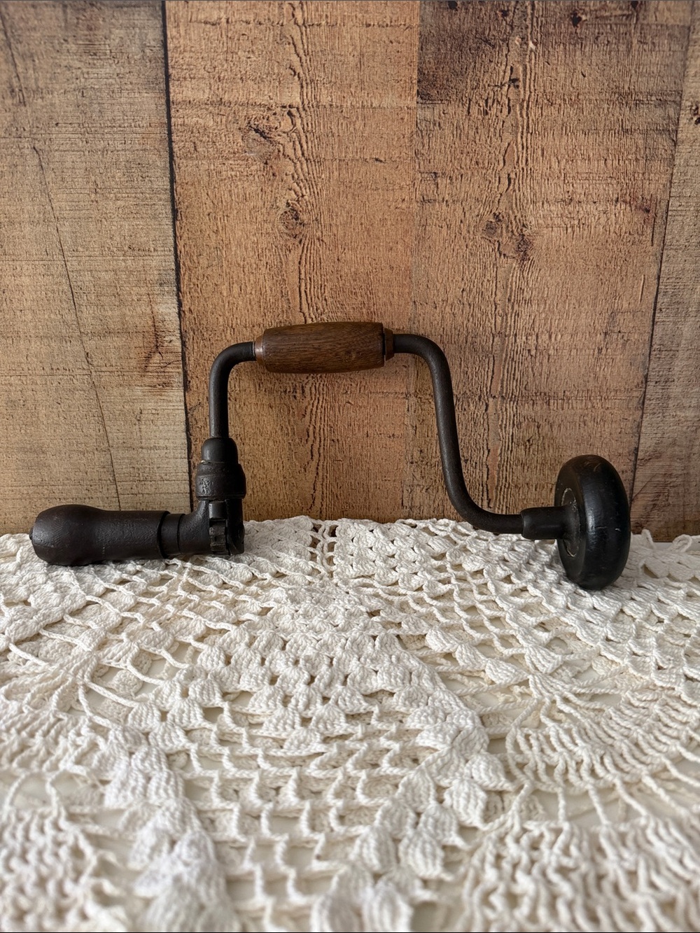 Vintage Primitive Rustic Hand Brace Drill Woodworking Carpenter Tool Made in USA
